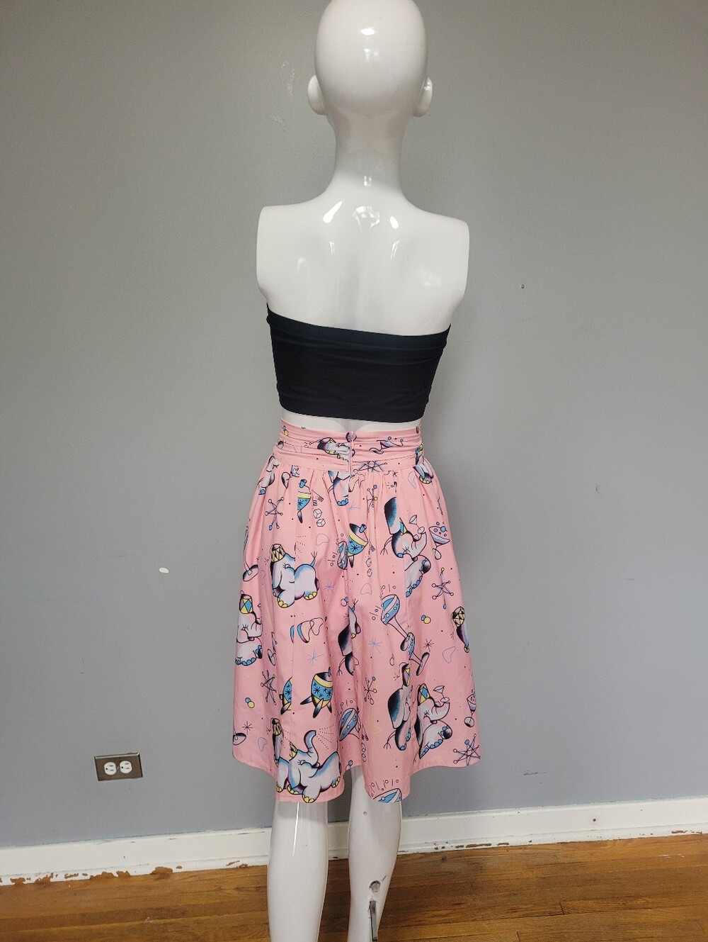 Sourpuss Tipsy Elephant Swing Skirt, Size M - Picture 4 of 9